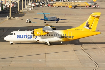 G-HUET (cn 00584) ATR 42-500