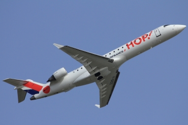 F-GRZC (cn 10008) Bombardier CRJ-701