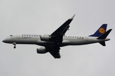 D-AECG (19000368) Embraer 190-100LR