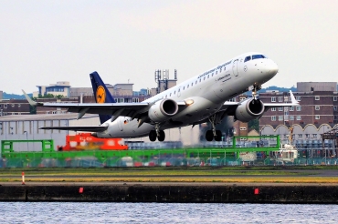 D-AECG (19000368) Embraer 190-100LR