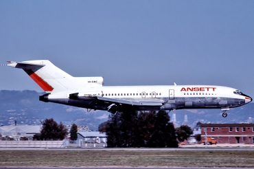 VH-RMF (cn 22694) Boeing 767-277