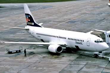 VH-CZL (cn 23664) Boeing 737-377