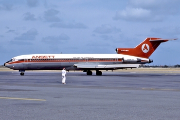 VH-RMU (cn 20548) Boeing 727-277