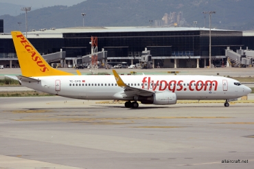 TC-CPO (33641) 2007 Boeing 737-8AS WL