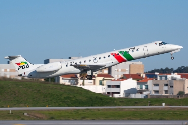 CS-TPM (145095) 1998 Embraer ERJ-145EP