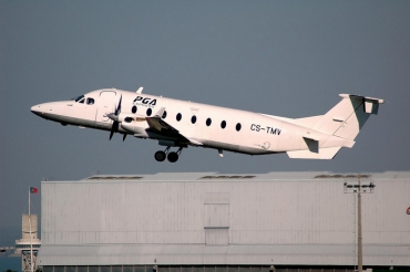 CS-TMV (UE-341) 1998 Beechcraft 1900D