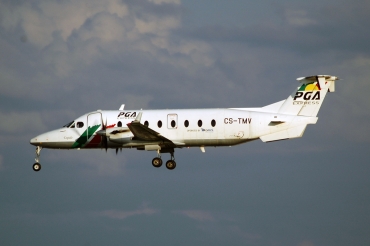 CS-TMV (UE-341) 1998 Beechcraft 1900D