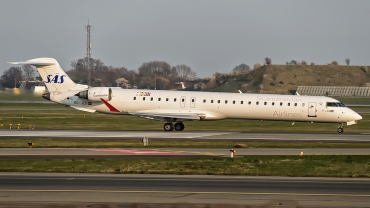 EC-JZS (cn 15111) Bombardier CRJ900ER