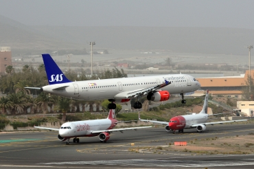 OY-KBE (1798) 2002 Airbus A321-232