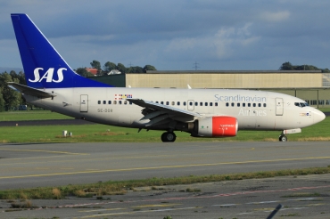 SE-DOR (28305) 1999 Boeing 737-683