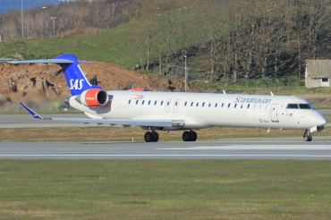OY-KFF (15231) 2009 Bombardier CRJ-900
