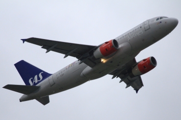 OY-KBP (cn 2888) Airbus A319-131