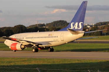 SE-DOR (28305) 1999 Boeing 737-683
