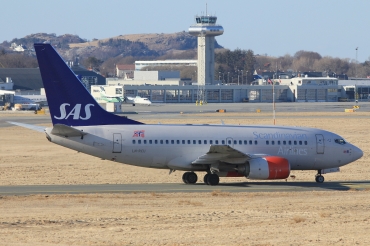 LN-RCU (30190) 1999 Boeing 737-683