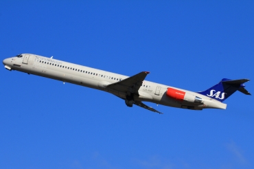 LN-ROP (49384) 1985 McDonnell Douglas MD-82