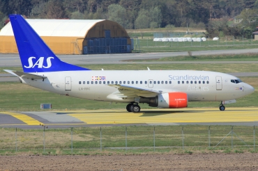 LN-RRC (28300) 1999 Boeing 737-683