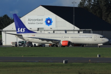 LN-RPO (30467) 2000 Boeing 737-883