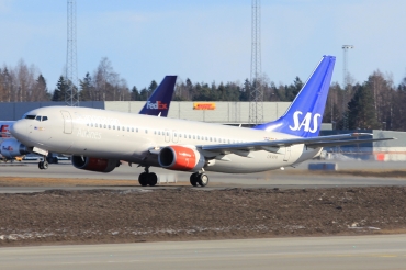 LN-RPR (30468) 2000 Boeing 737-883