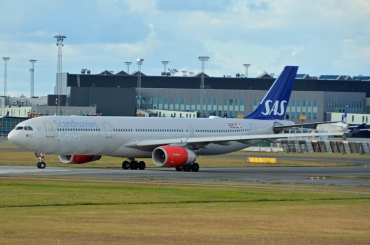 LN-RKT (1697) 2016 Airbus A330-343
