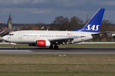 LN-RRY (28297) Boeing 737-683