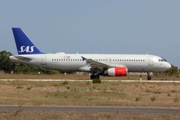 OY-KAN (2958) 2006 Airbus A320-232