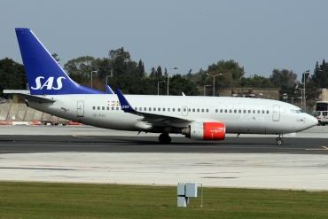 SE-RJU (29885) 2002 Boeing 737-76N WL