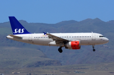 OY-KBP (cn 2888) Airbus A319-131