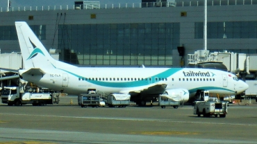 TC-TLA (25107) 1993 Boeing 737-4Q8