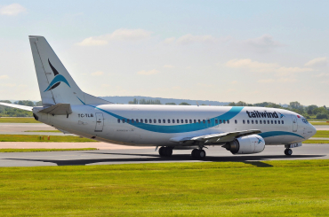 TC-TLB (25108) 1993 Boeing 737-4Q8