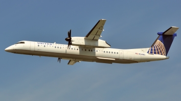 N34NG (4340) 2010 Bombardier Dash 8-Q402