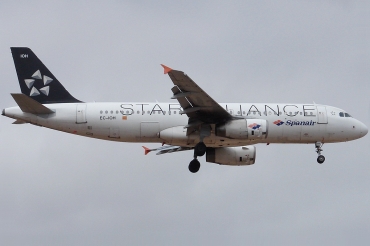 EC-IOH, (cn 1998), Airbus A320-232