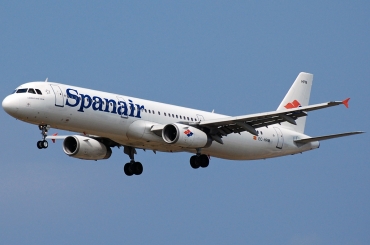 EC-HPM (cn 1276) Airbus A321-231