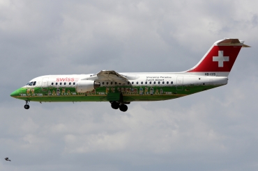 HB-IYS (E3381) 2001 British Aerospace Avro RJ100