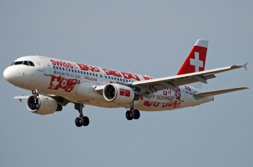 HB-IJM (635) 1996 Airbus A320-214