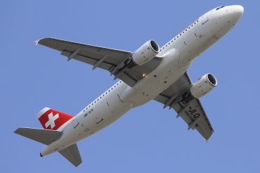 HB-JLQ (4673) 2011 Airbus A320-214