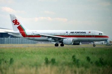 CS-TNC (234) 1991 Airbus A320-211