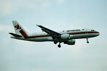 CS-TNC (234) 1991 Airbus A320-211