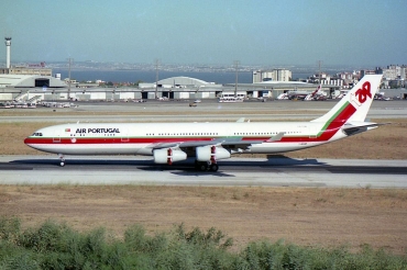 CS-TOA (041) 1994 Airbus A340-312