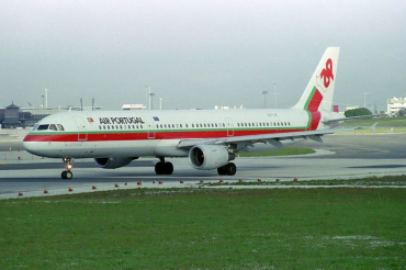 CS-TJE (1307) 2000 Airbus A321-211