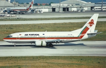 CS-TIL (25162) 1992 Boeing 737-382