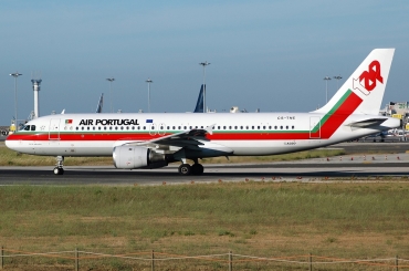 CS-TNE (395) 1992 Airbus A320-212