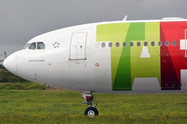 CS-TOM (899) 2008 Airbus A330-202