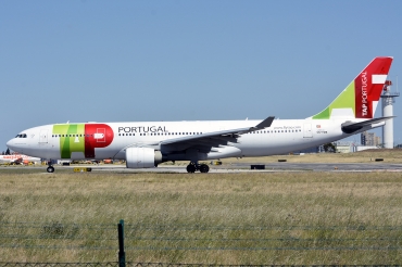 CS-TOK (317) 1999 Airbus A330-223