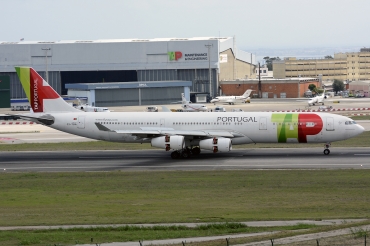 CS-TOA (041) 1994 Airbus A340-312