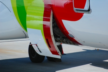 CS-TNL (1231) 2000 Airbus A320-214