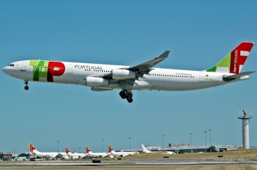 CS-TOB (044) 1994 Airbus A340-312