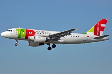 CS-TTJ (979) 1999 Airbus A319-111