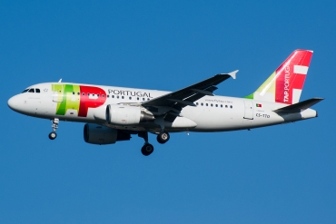 CS-TTO (1127) 1999 Airbus A319-111