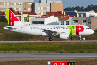 CS-TTV (1718) 2002 Airbus A319-112