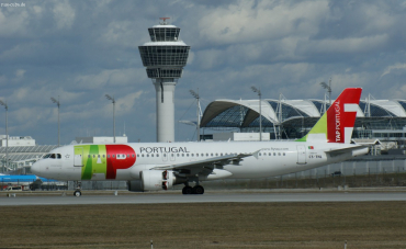 CS-TNL (1231) 2000 Airbus A320-214